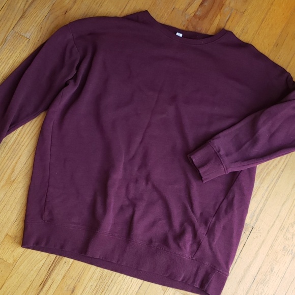 H&M Tops - Womens maroon sweatshirt H&M Tops - Womens maroon sweatshirt